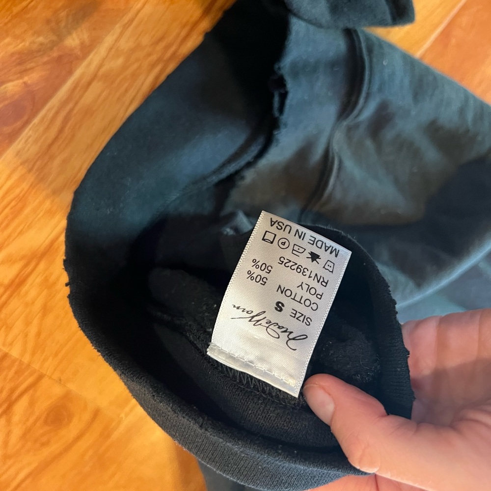 MADEWORN crew neck with patches - Picture 3 of 4